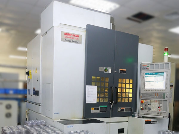 Vertical Machining Center-MORI SEIKI (2)